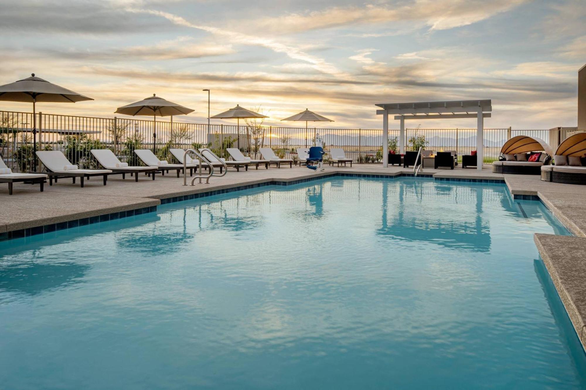 Marriott Phoenix Chandler Exterior photo
