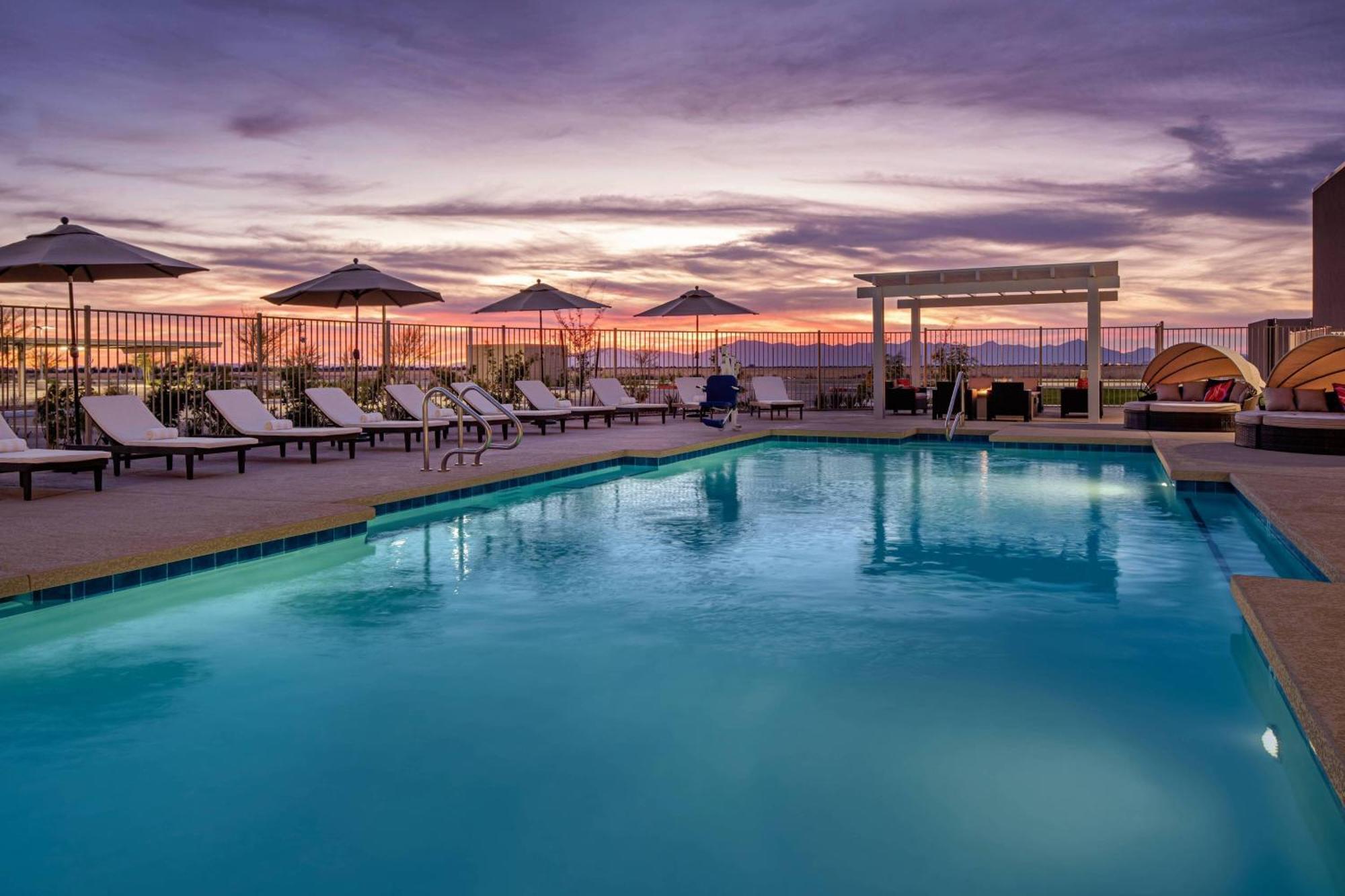 Marriott Phoenix Chandler Exterior photo